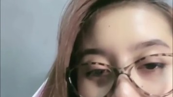 Nadia Cantik Tocil Endingnya Remas Nenen Mungil Dream Live