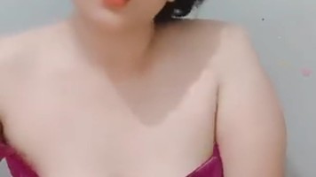 Bokep Indo Evelin Bigo Seksi Bikin Nafsu