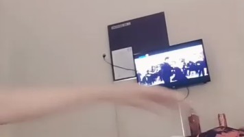 Bokep Indo Tante Olivia Show ML Sama Brondong