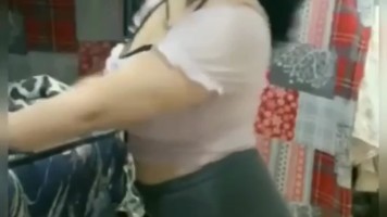 Berlian Ochi Zaman Bigo Uting Menonjol Nyepong Anu