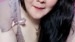 Tinaa Scarlett Lepas Busana Spill Toket HOT51