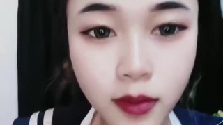 Amel Jago Bikin Ngaceng Pamer Kostum Pelajar Mango