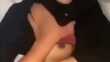 Bokep Jilbab – Cewek Hijab Pertama Kali Bercumbu Sepenuh Hati