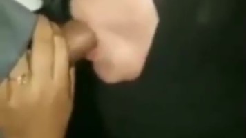 Bokep Indo Jilbabers Ketagihan Peju Sepong Teros Beb