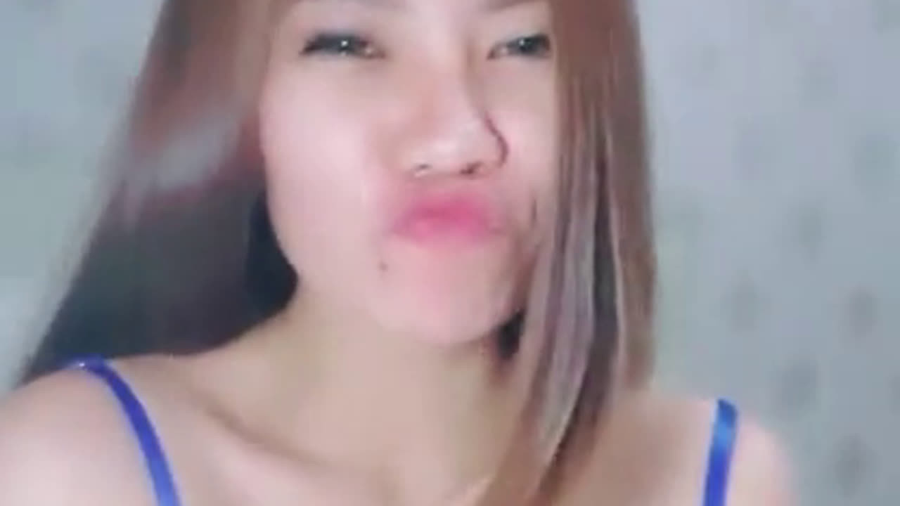 Toket mbak Aura SPG Seksi