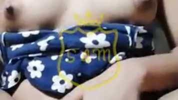 Bokep Indo Putri Jilbab Show Memek Dicolok