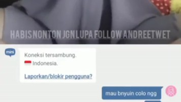 Bokep OME TV Bareng Cewek Jilbabers Penurut Remas Colmek