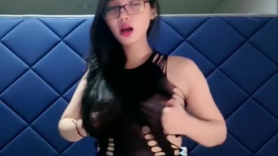 Bokep Leea Live Show Toket Pink